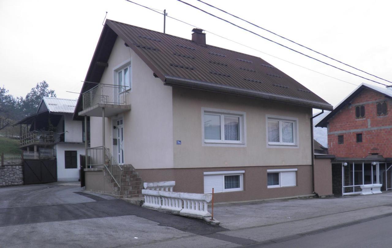 Apartman Marko Ogulin Εξωτερικό φωτογραφία