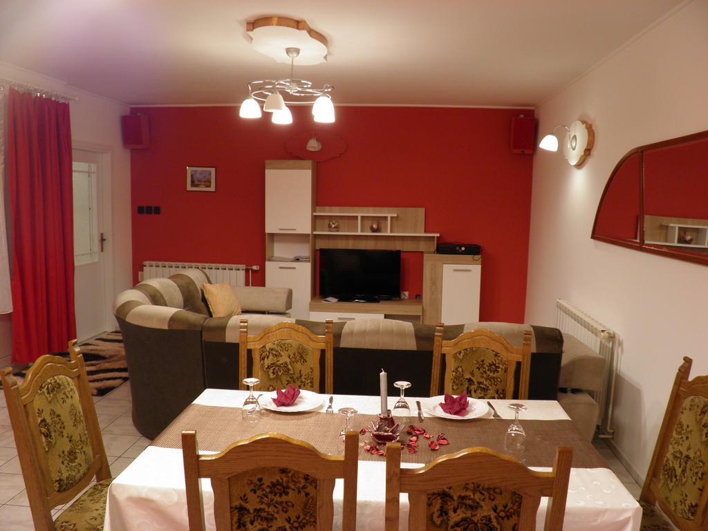 Apartman Marko Ogulin Εξωτερικό φωτογραφία